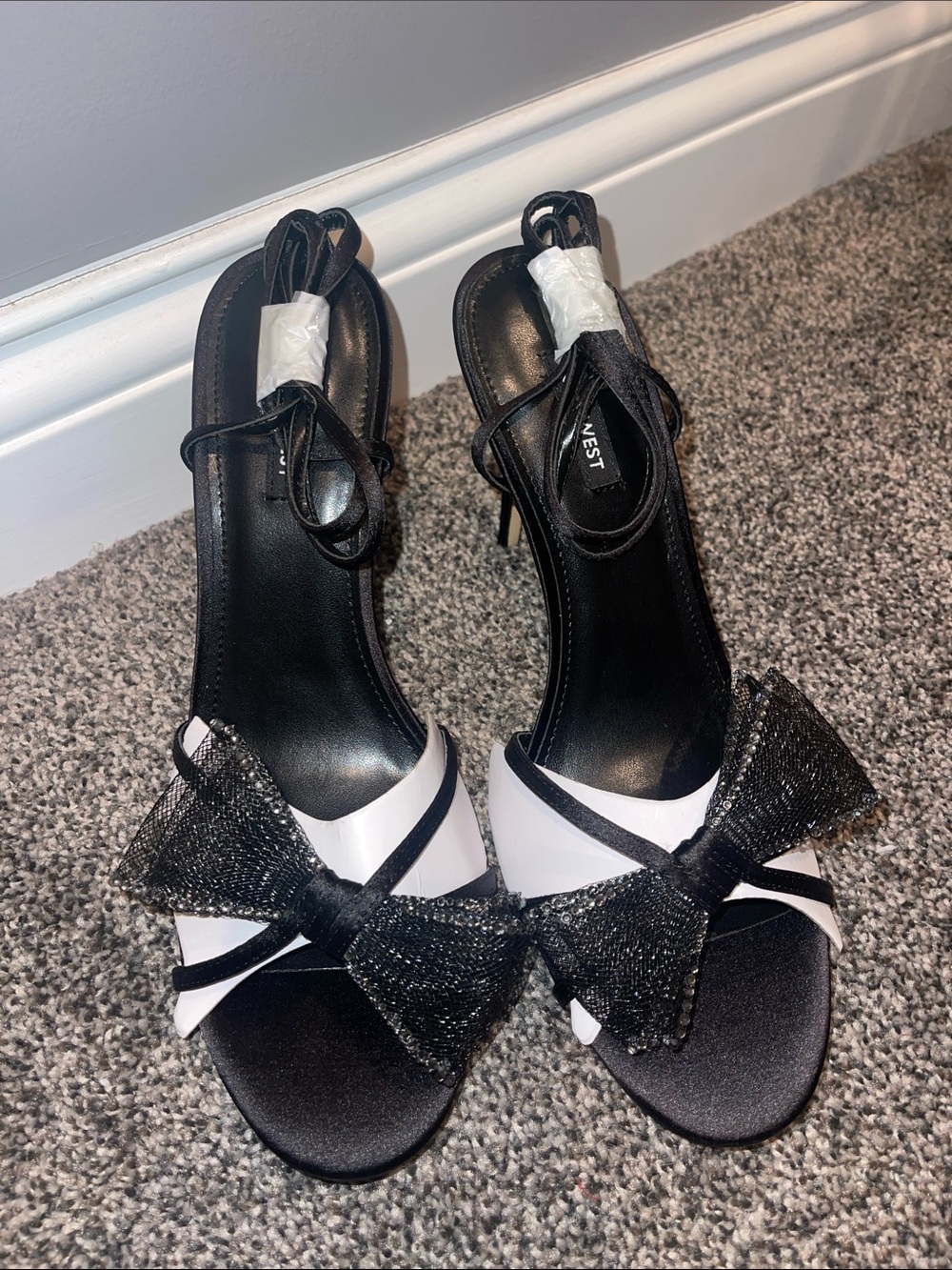 Nine West Black Bow Stilletos